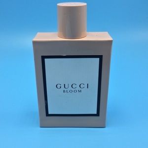 Gucci Accessories - GUCCI BLOOM TESTER FULL SIZE Gucci Accessories - GUCCI BLOOM TESTER FULL SIZE